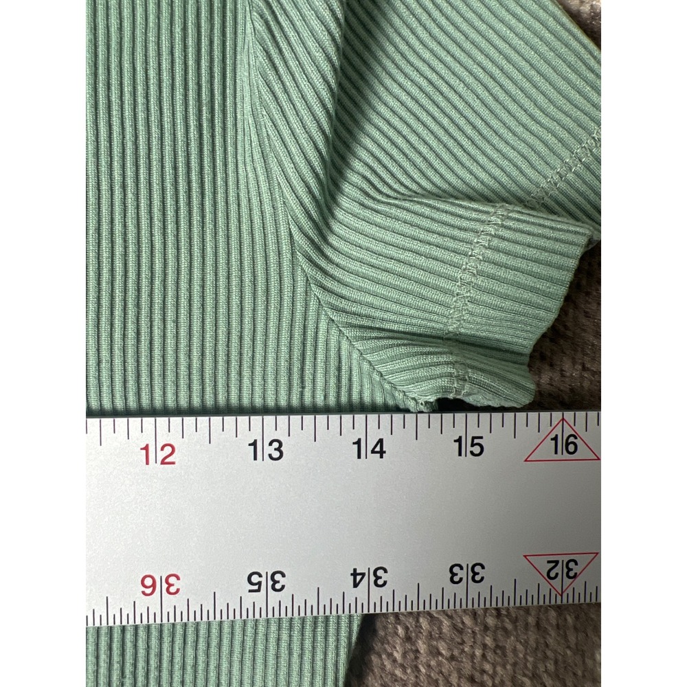 Hollister Must Have Collection Ribbed V Neck Baby Tee Mint Green XS - Picture 5 of 6